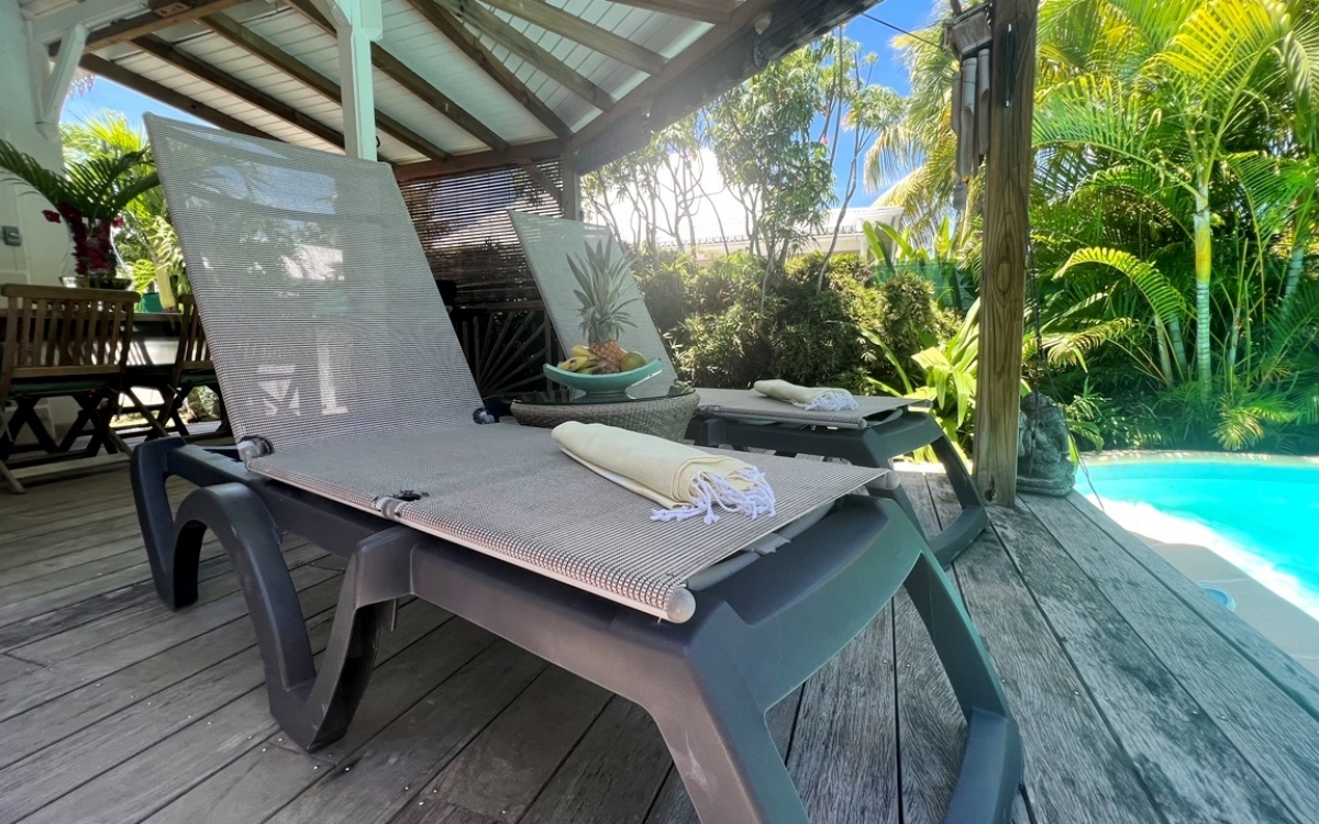 Maison de test avec piscine et jardin