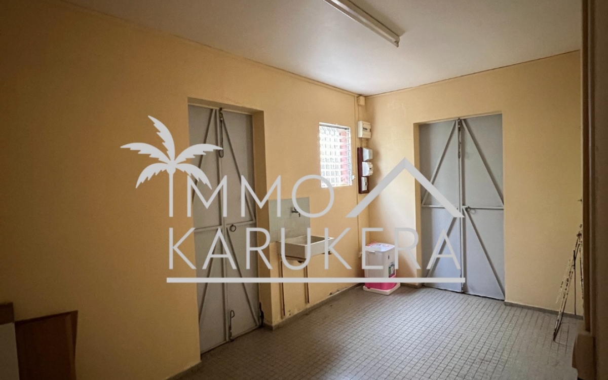 Maison indépendante avec jardin 