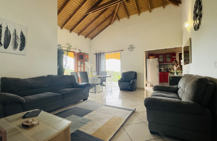 POINTE NOIRE - Maison T4 120 m2 à vendre 299 000 € - JOLIE VUE sur la MER et les MONTAGNES