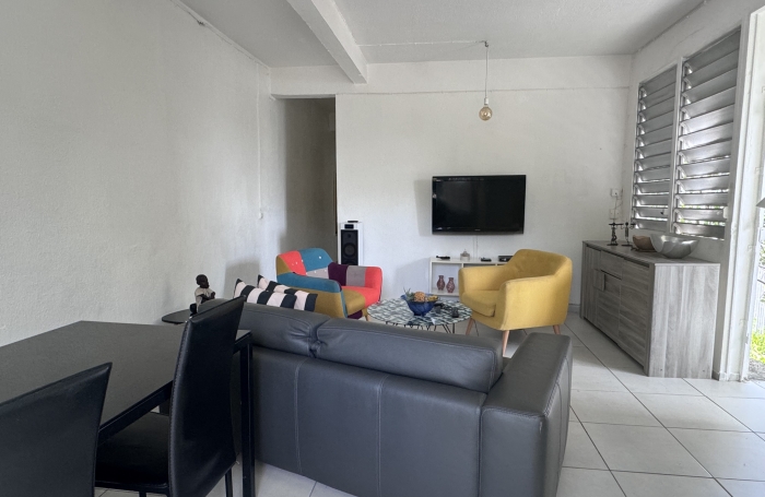 Maison composée de deux logements à Dugazon