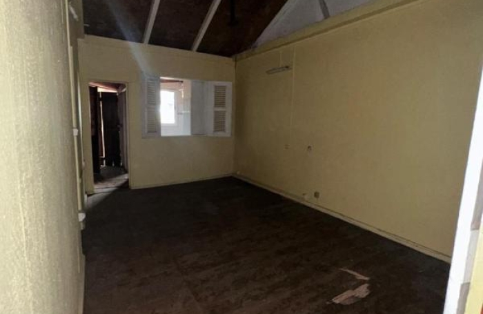 Vente Maison 185m&sup2; 8 pièces Basse-Terre