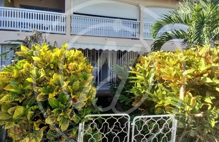 Vente Appartement 29.34m&sup2; 1 pi&#232;ce Les Abymes