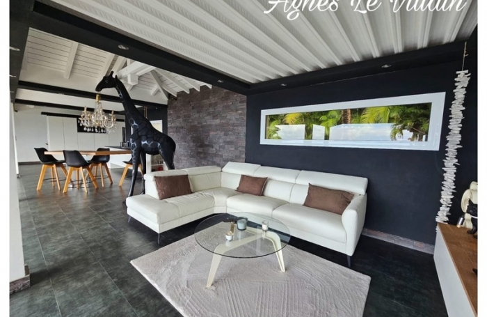 Vente Maison 148m&sup2; 4 pi&#232;ces Pointe-Noire