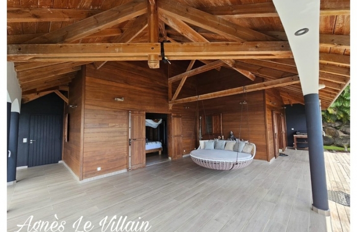 Vente Maison 148m&sup2; 4 pi&#232;ces Pointe-Noire