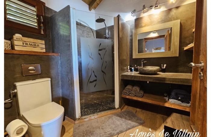 Vente Maison 148m&sup2; 4 pi&#232;ces Pointe-Noire