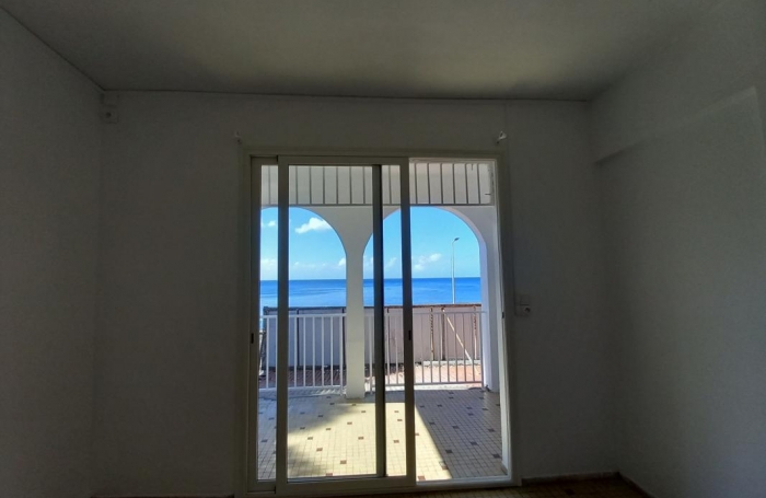 Location Appartement 79.4m&sup2; 3 pi&#232;ces Basse-Terre