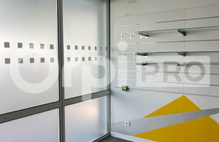 Vente Local commercial 