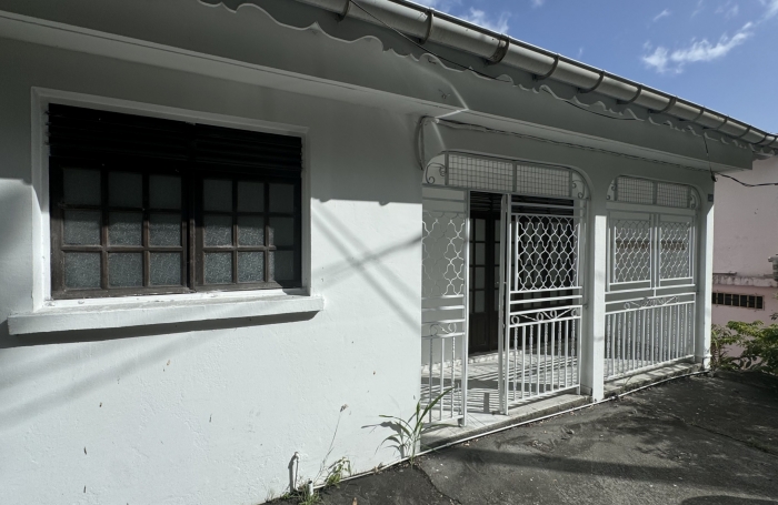 Location Maison 97125