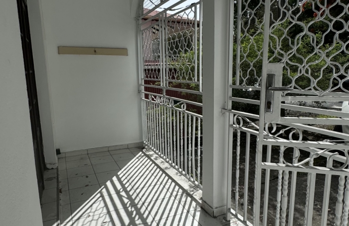 BOUILLANTE - MAISON T4 de 66 m2, bourg