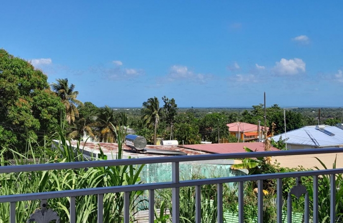 Vente Maison 186.38m&sup2; 7 pièces Sainte Rose