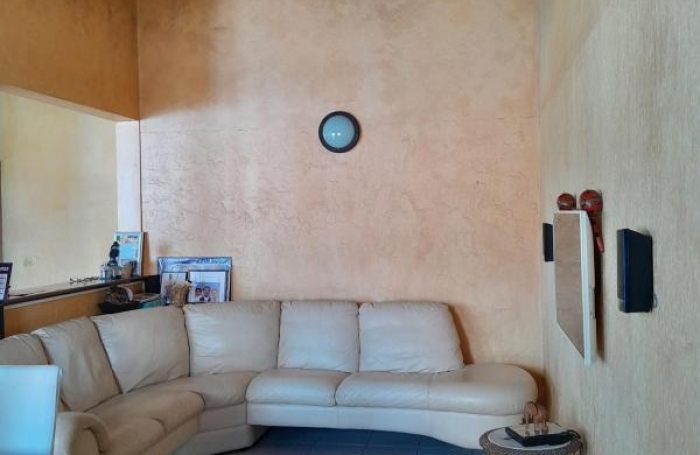Vente Maison 186.38m&sup2; 7 pièces Sainte Rose
