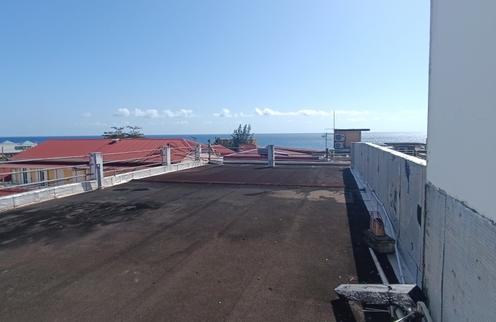 Immeuble centre ville basse terre