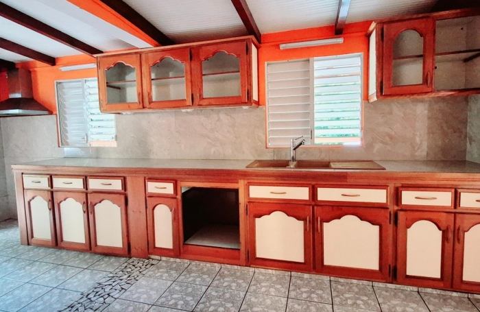 Location Appartement 98.65m&sup2; 3 pi&#232;ces Pointe-Noire