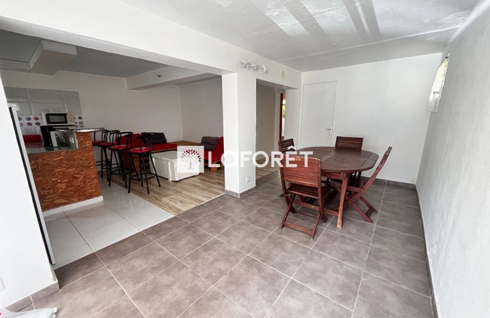 Location Maison 45m² 2 pièces Sainte Rose