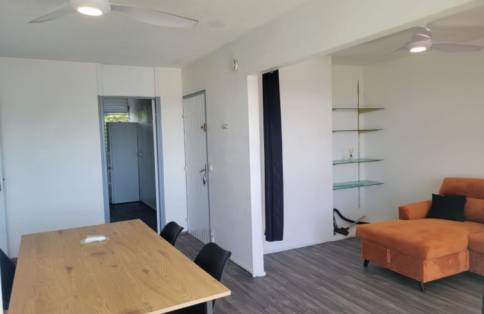 Capesterre-Belle-Eau, Appartement T3 rénové avec terrasse, vue dégagée