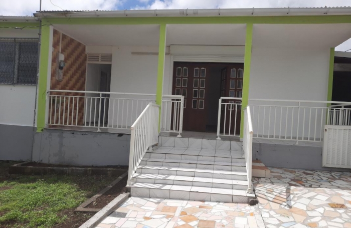 Location Maison 90.22m&sup2; 4 pi&#232;ces Capesterre Belle Eau