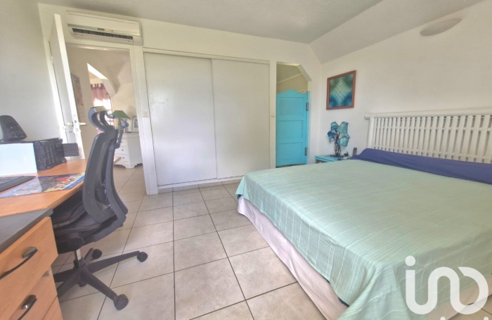 Vente Divers 195m&sup2; 5 pi&#232;ces Les Abymes