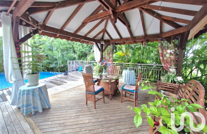 Vente Divers 195m&sup2; 5 pi&#232;ces Les Abymes