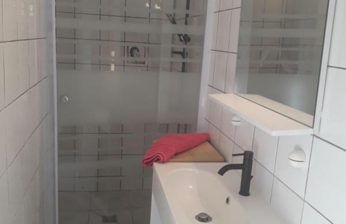 Location Appartement 40m&sup2; 1 pi&#232;ce Sainte Anne