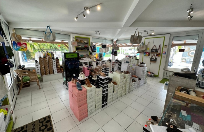 Vente Local commercial 48m&sup2; Saint François