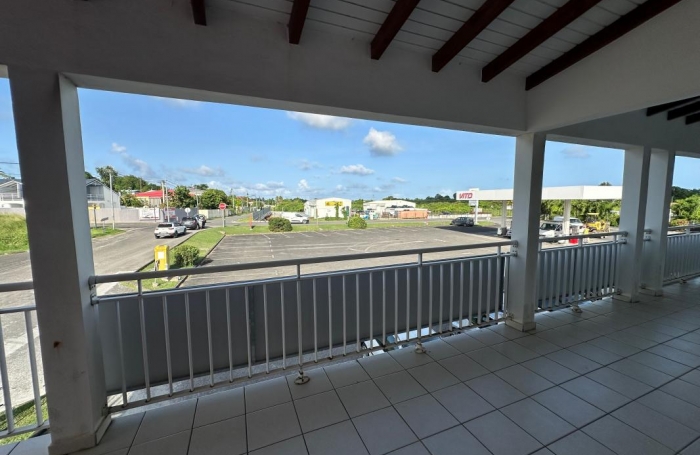 Vente Local commercial 96m&sup2; Saint François