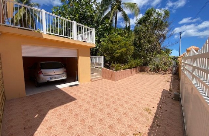 Location Appartement 97160