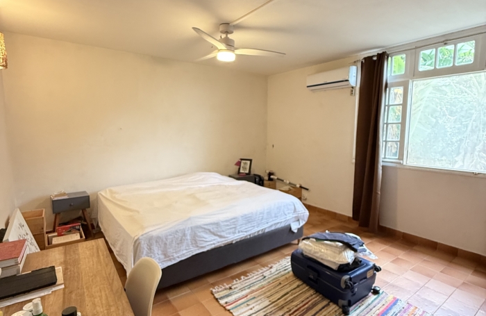 Vente Maison 247m&sup2; 10 pi&#232;ces Pointe-Noire