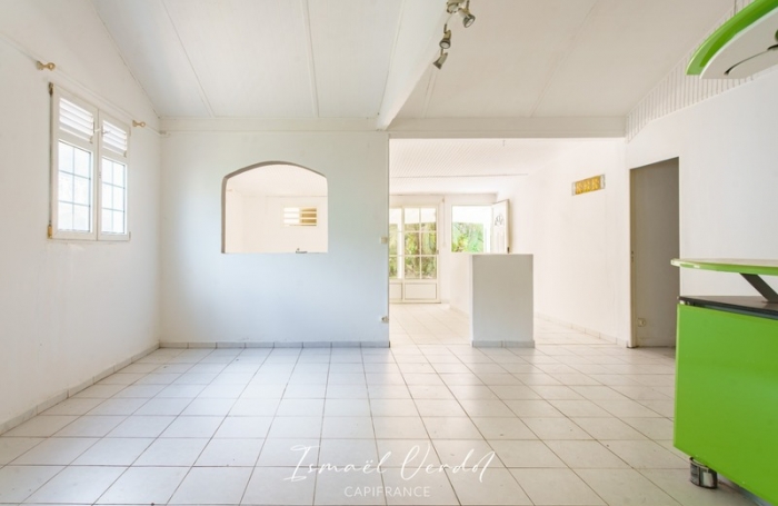 Vente Maison 82m&sup2; 3 pi&#232;ces Baie Mahault