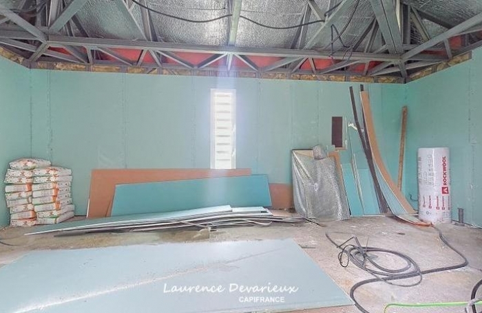 Vente Maison 84m&sup2; 4 pi&#232;ces Lamentin