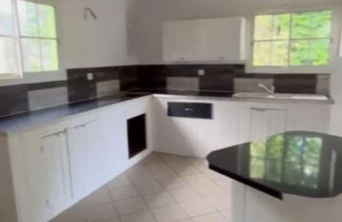 Location Appartement 160m&sup2; 4 pi&#232;ces Morne à l'eau