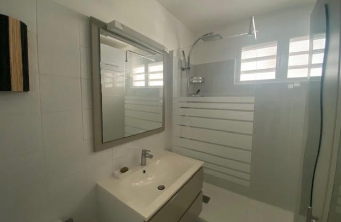 Location Appartement 29m&sup2; 2 pi&#232;ces Saint François