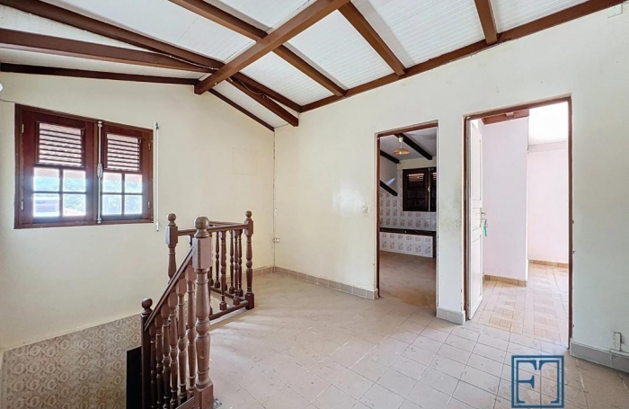 Vente Maison 138m&sup2; 8 pi&#232;ces Petit-Canal