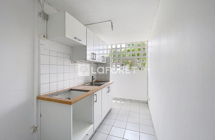 Vente Appartement 59m² 4 pièces Les Abymes