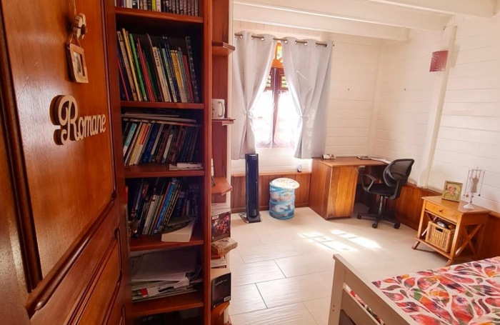 Vieux-Fort   Grande maison familiale, superbe vue, piscine et studios