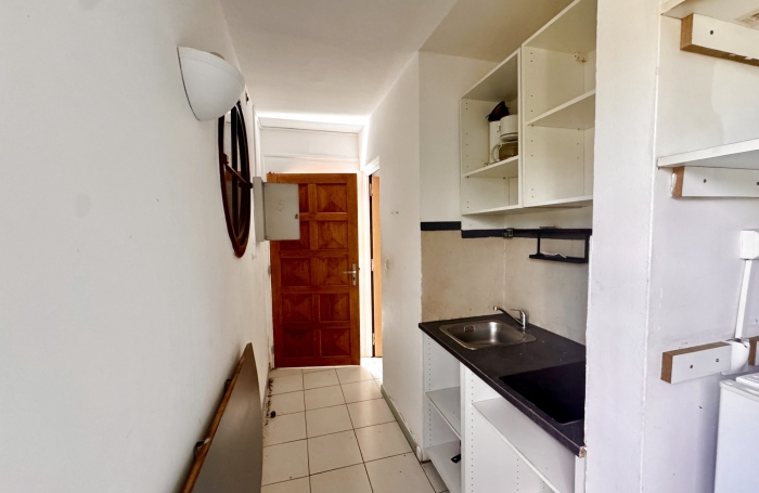 Studio à deux pas de la plage au Gosier