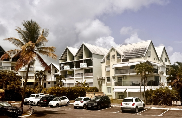 Studio à deux pas de la plage au Gosier
