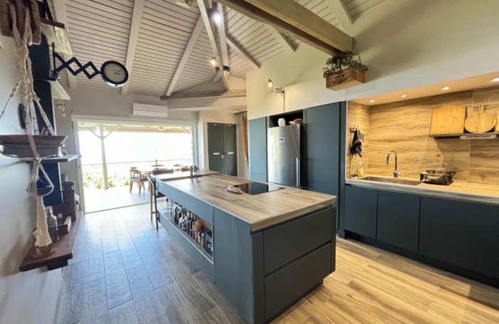 Vente Maison 188m&sup2; 6 pi&#232;ces Vieux Habitants