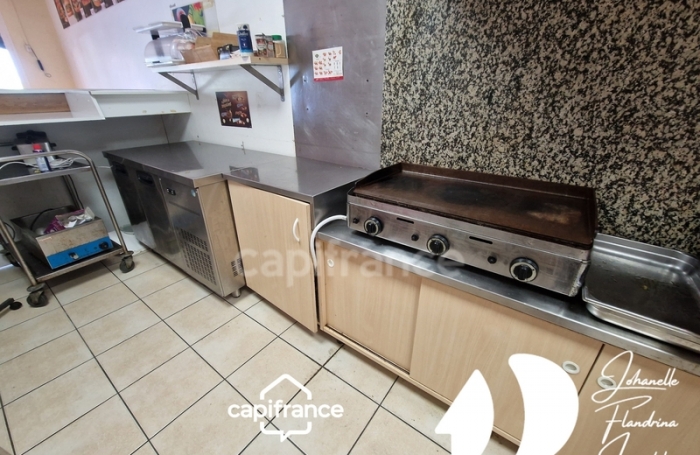 Vente Local commercial 50m&sup2; 1 pi&#232;ce Sainte Rose