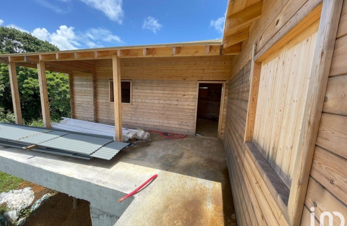 Vente Maison 95m&sup2; 4 pi&#232;ces Petit-Bourg