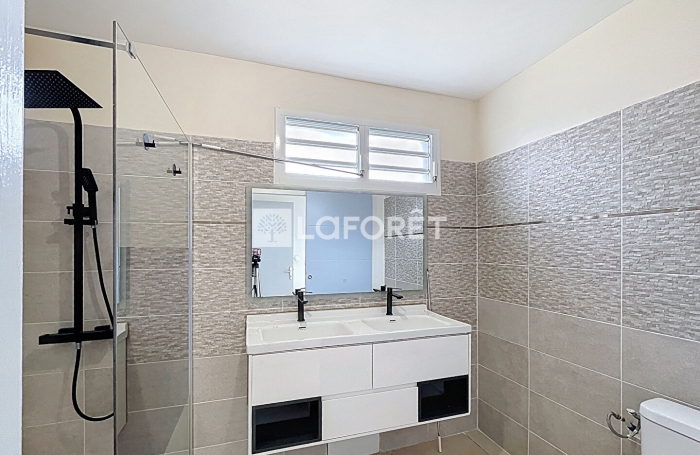 Location Maison 109m² 4 pièces Baie Mahault