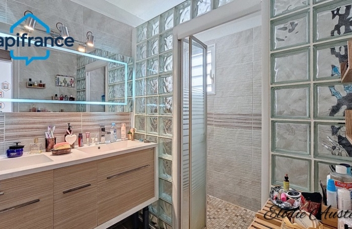 Vente Maison 104m&sup2; 5 pi&#232;ces Anse-Bertrand