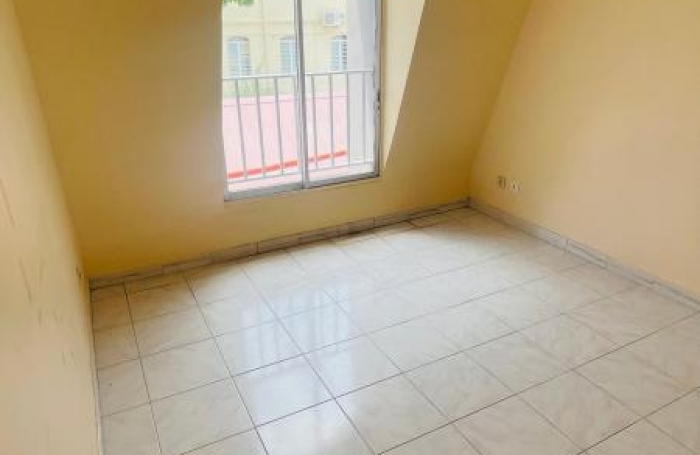Vente Appartement 50m&sup2; 2 pi&#232;ces Basse-Terre