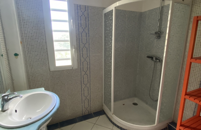 Villa de type 4 pièces  en location à Morne-À-L'Eau