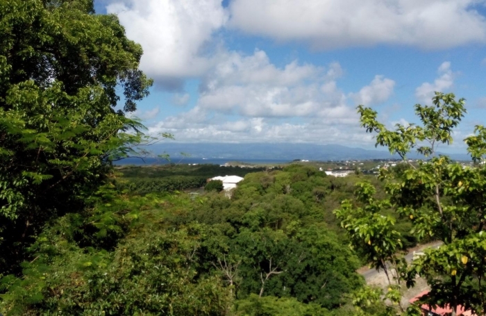 SPACIEUX HAUT DE VILLA MEUBLE F6  DANS PROPRIÉTÉ PRIVEE