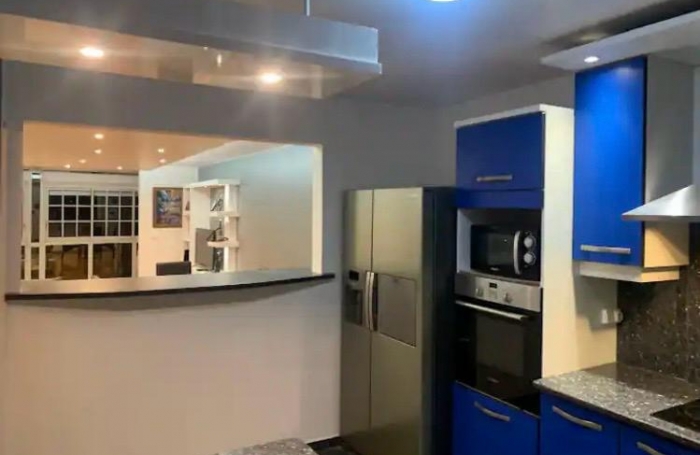 APPARTEMENT T4 MEUBLE VUE MER