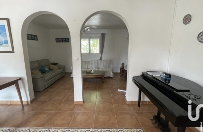 Vente Maison 145m&sup2; 5 pi&#232;ces Gosier