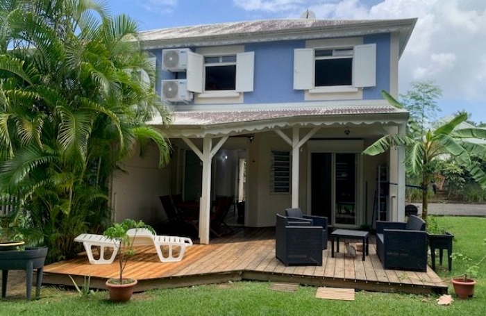 Vente Maison 81.6m&sup2; 4 pi&#232;ces Sainte Rose