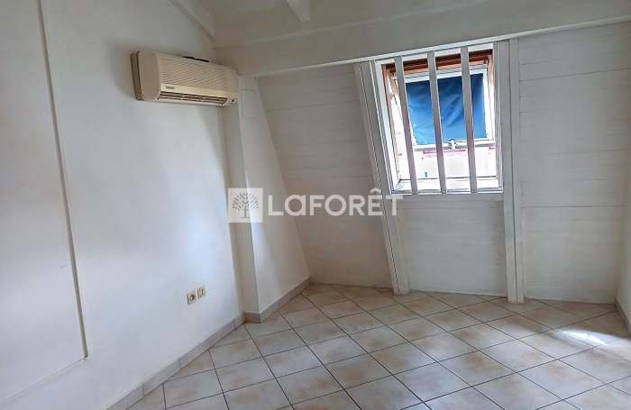 Vente Appartement 56m² 3 pièces Baie Mahault