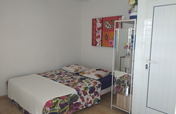 AGREABLE APPARTEMENT DE TYPE T4