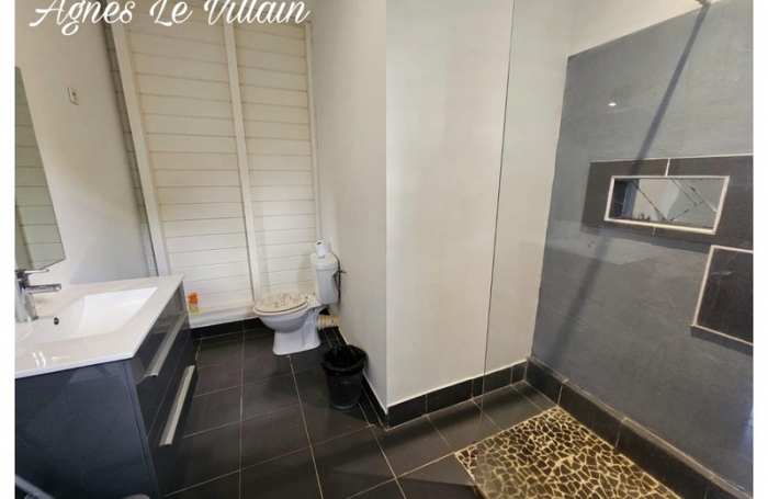 Vente Maison 72m&sup2; 3 pi&#232;ces Pointe-Noire